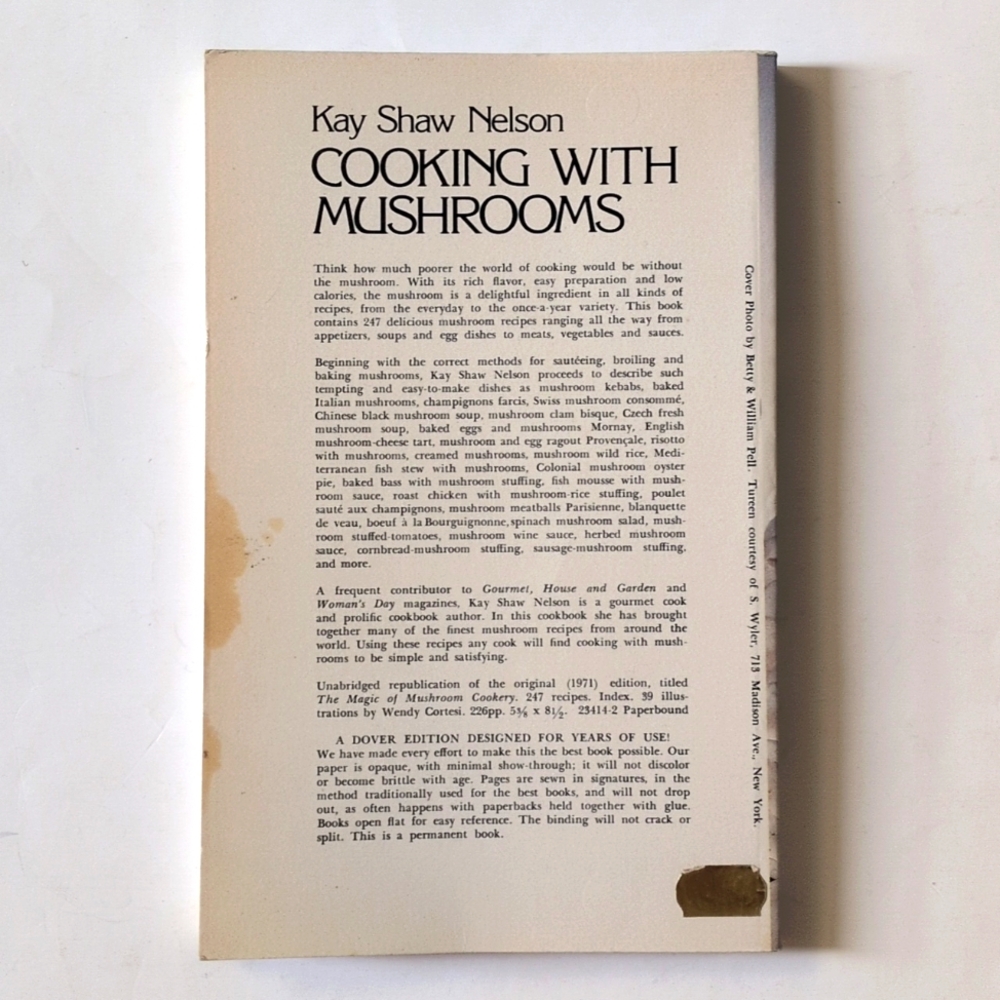 Cooking With Mushrooms - 1971 - Picture 2 of 12